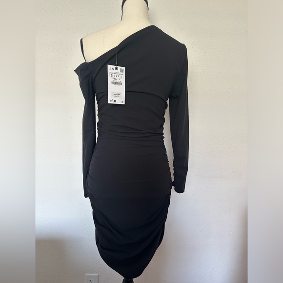 ZARA BLACK DRAPED ASYMMETRICAL DRESS - Picture 3 of 6